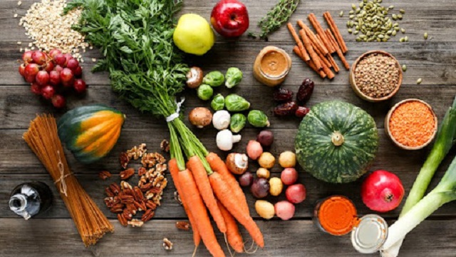 Chế độ ăn uống có liên quan đến việc giảm nguy cơ tử vong do ung thư, bệnh tim.