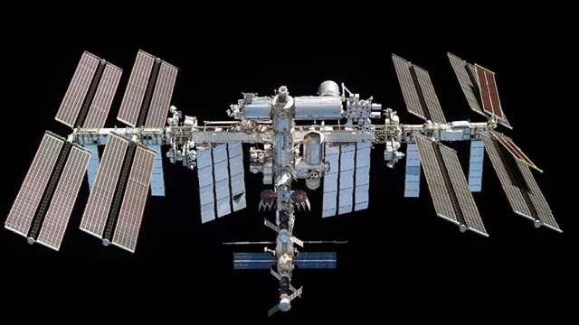 Chi phí đưa trạm không gian ISS về mặt đất tốn gần 1 tỷ mỹ kim.